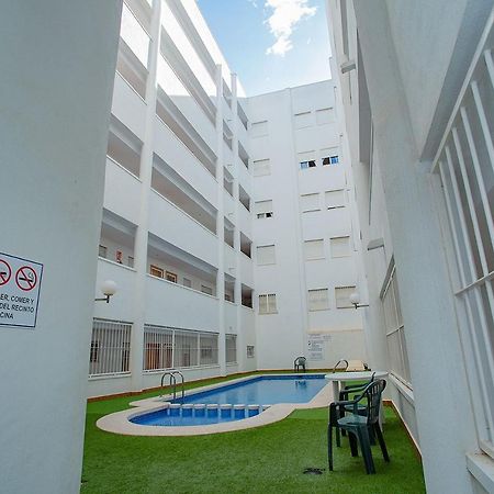 096 Pleasant Place Luis - Alicante Holiday Torrevieja Exterior foto