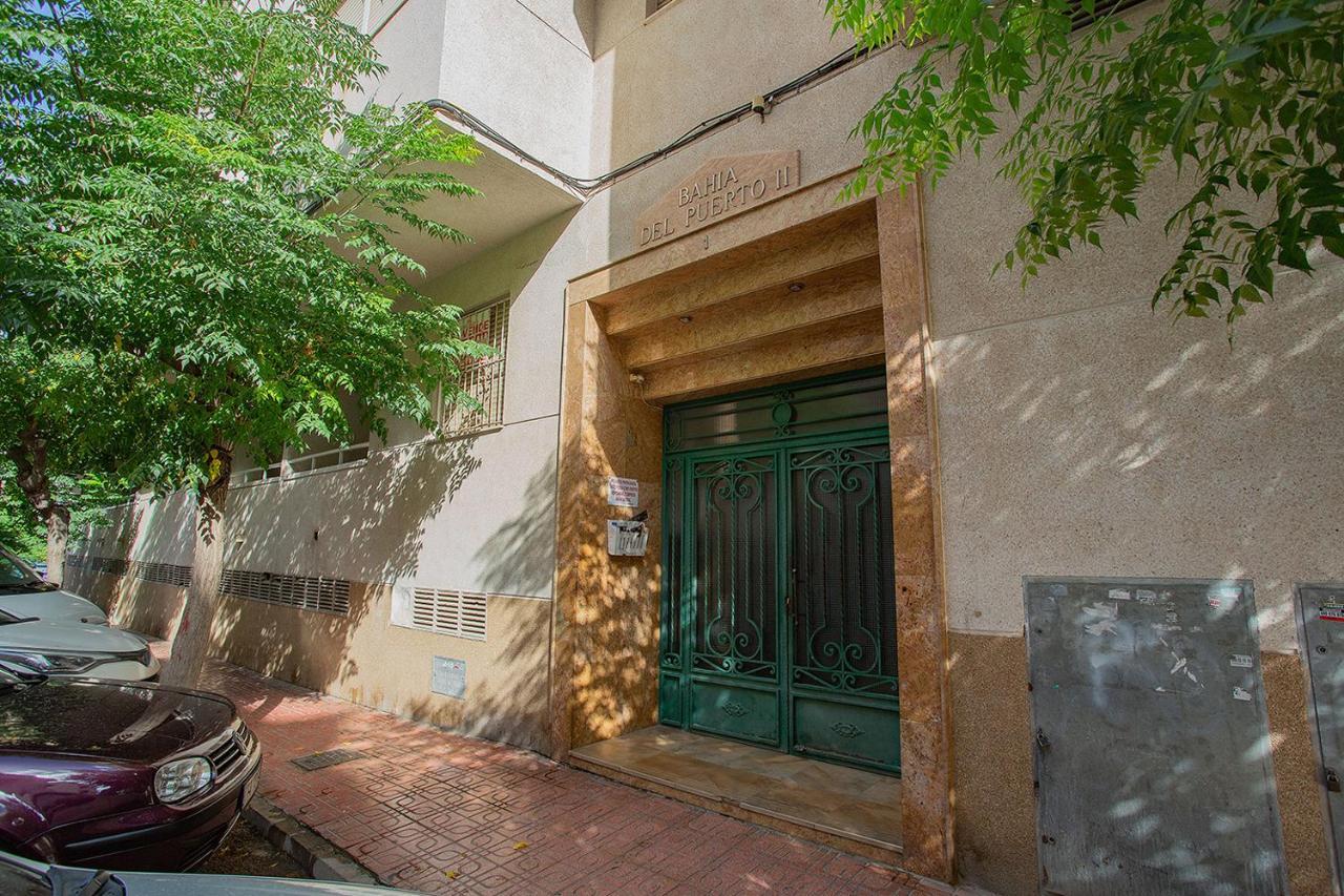 096 Pleasant Place Luis - Alicante Holiday Torrevieja Exterior foto
